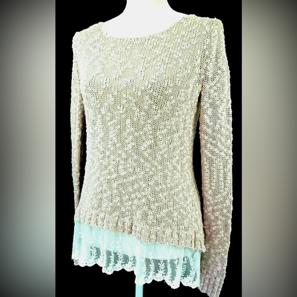 OhMG! Peachy Pink Light Sweater Knit Top White Lace Layered look,Pretty,… - Picture 4 of 6